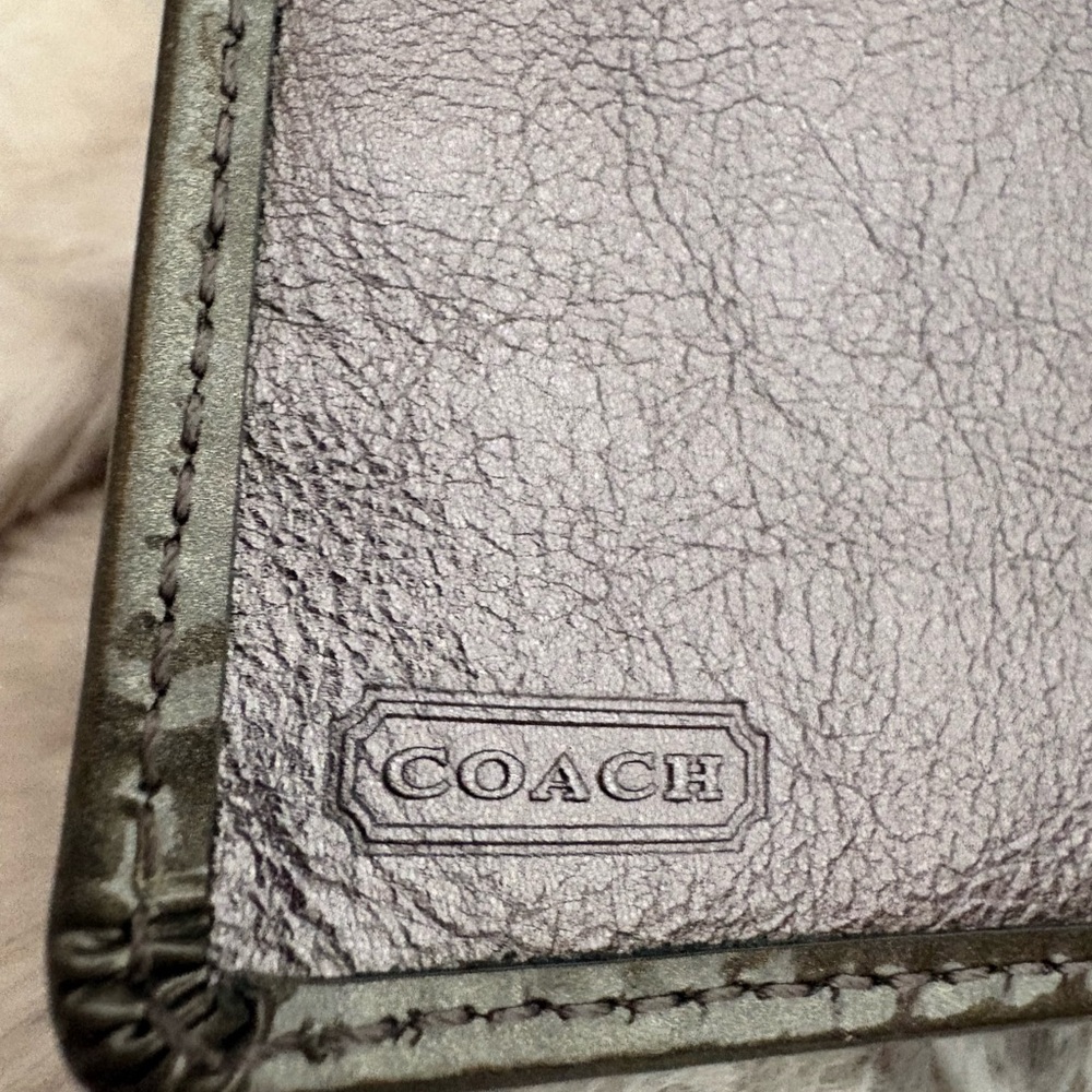 Vintage Coach Grey shiny patten Women's leather wallet - Picture 10 of 11